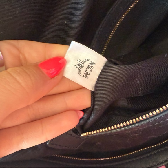 AUTHENTIC MCM PINK DUFFLE BAG - Picture 12 of 16